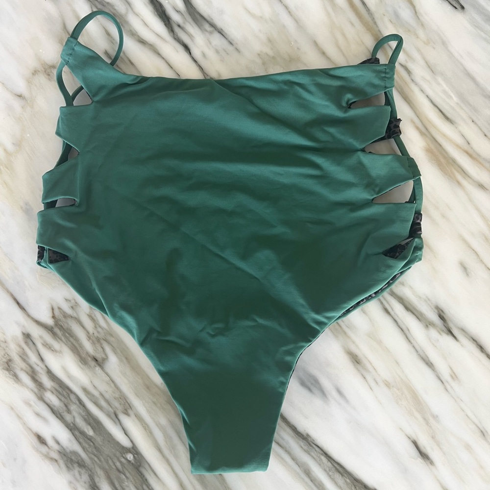 Acacia Swim Queens bottom
